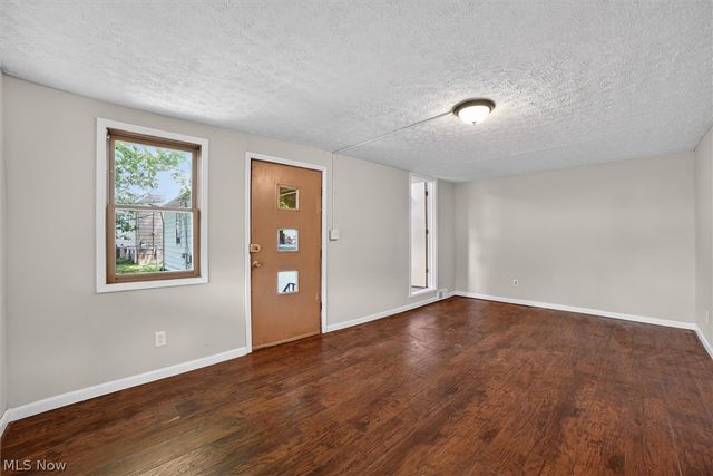 3705 Brinkmore Road, Cleveland Heights, OH 44121