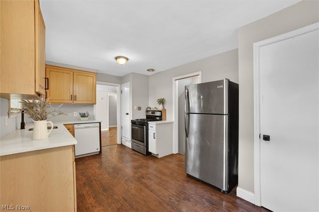 3705 Brinkmore Road, Cleveland Heights, OH 44121