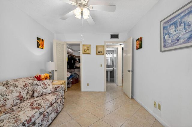 317 N Windsor N N, West Palm Beach, FL 33417