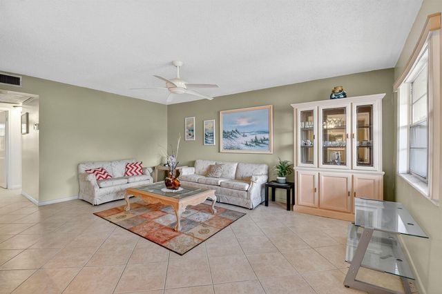 317 N Windsor N N, West Palm Beach, FL 33417
