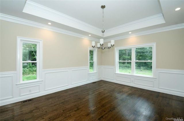 4 Lotto Court, Lake Grove, NY 11755