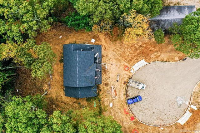 4 Lotto Court, Lake Grove, NY 11755