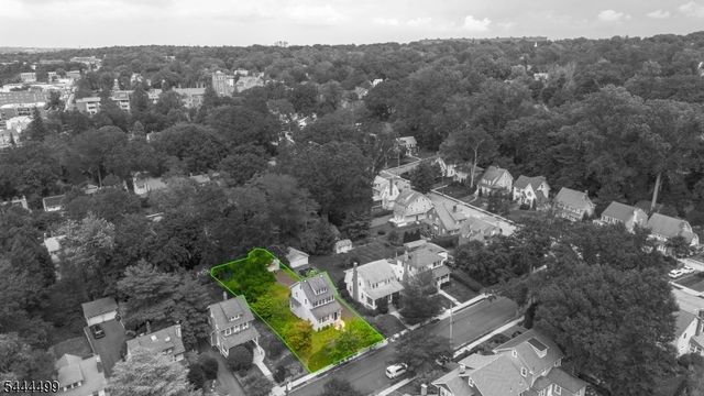 11 Lincoln Place, Maplewood Twp., NJ 07040