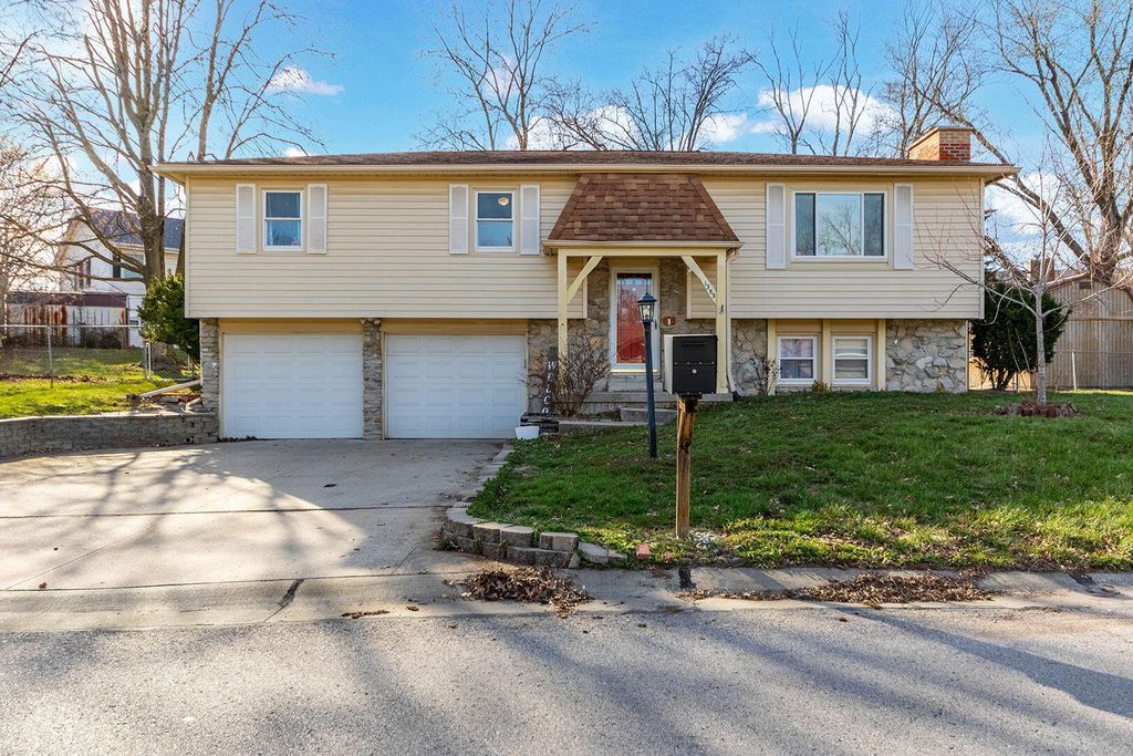 1353 EL CHAPARRAL AVE, Columbia, MO 65201