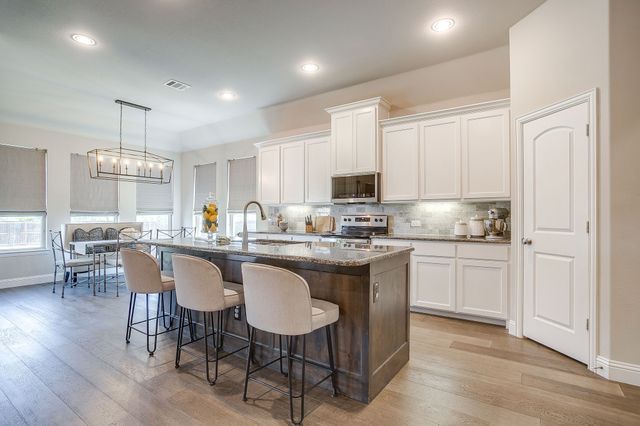 7932 Buttonwood Drive, Fort Worth, TX 76137