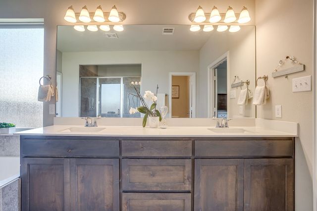 7932 Buttonwood Drive, Fort Worth, TX 76137