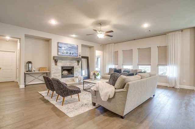 7932 Buttonwood Drive, Fort Worth, TX 76137