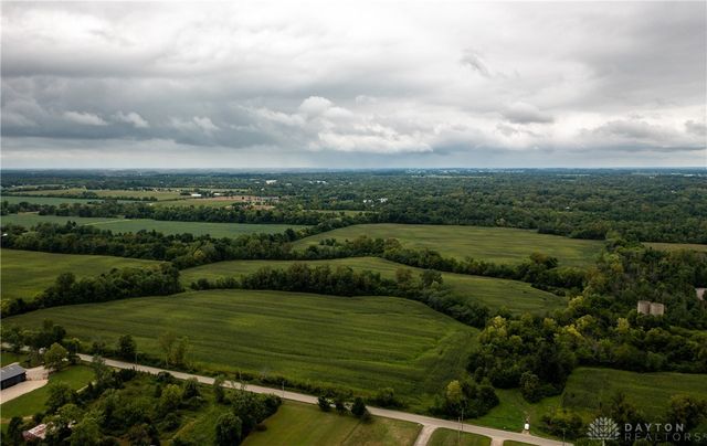 8277 Westbrook Road, Clayton, OH 45309