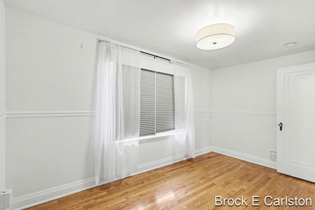 2915 Westland Road, Roosevelt Park City, MI 49441