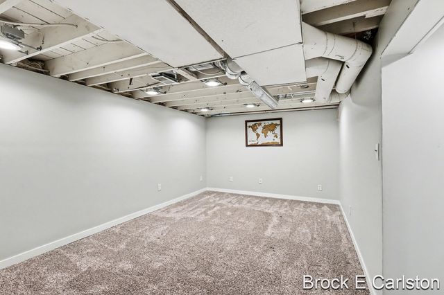 2915 Westland Road, Roosevelt Park City, MI 49441