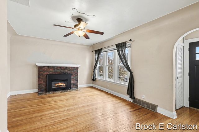 2915 Westland Road, Roosevelt Park City, MI 49441