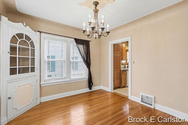 2915 Westland Road, Roosevelt Park City, MI 49441