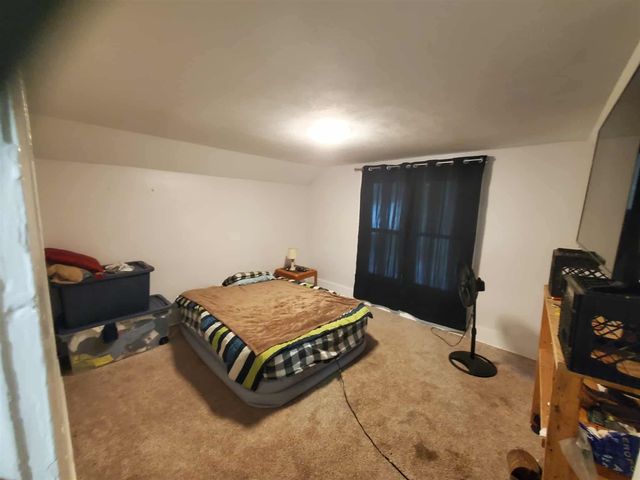 1212 Washington Avenue, Kalamazoo, MI 49001