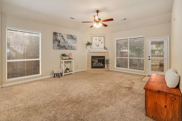 2014 Clegg DR, Cedar Park, TX 78613