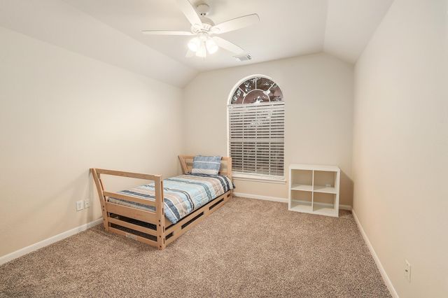 2014 Clegg DR, Cedar Park, TX 78613
