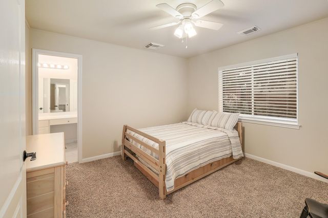 2014 Clegg DR, Cedar Park, TX 78613