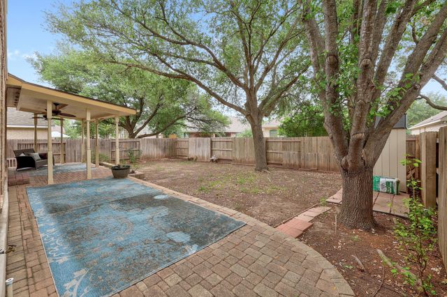 2014 Clegg DR, Cedar Park, TX 78613