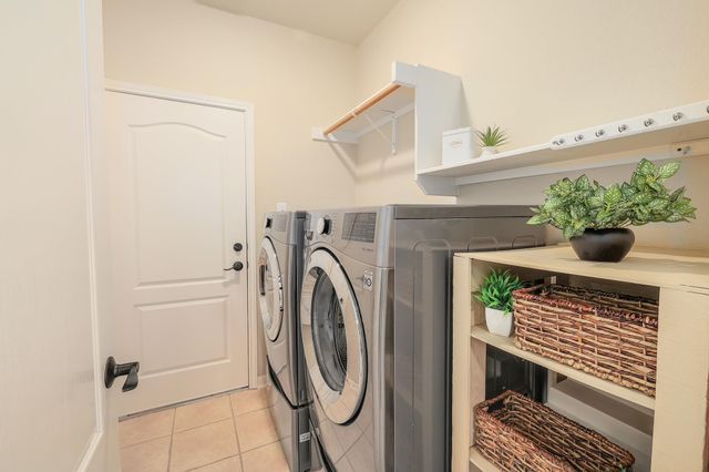 2014 Clegg DR, Cedar Park, TX 78613