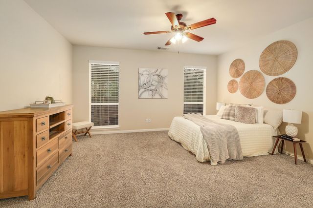 2014 Clegg DR, Cedar Park, TX 78613