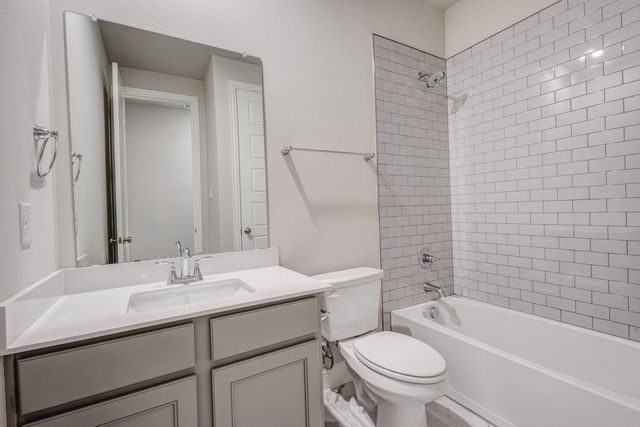 2908 Weslyan Oak Street, Bedford, TX 76021