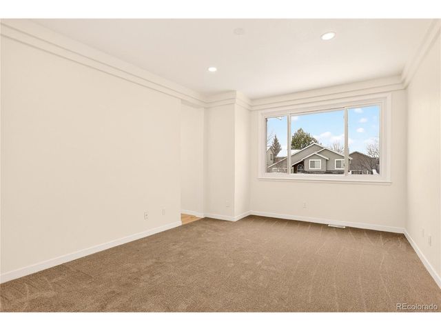 5322 S Danube Ct, Centennial, CO 80015