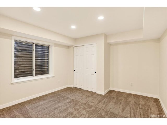 5322 S Danube Ct, Centennial, CO 80015