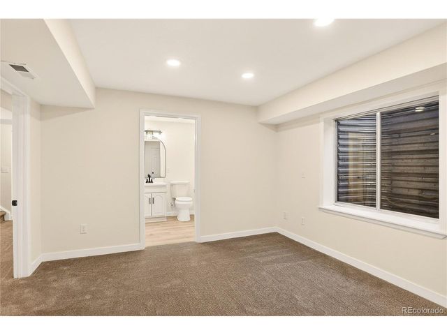 5322 S Danube Ct, Centennial, CO 80015