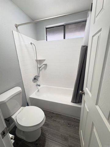 955 Postal Way 28, Vista, CA 92083