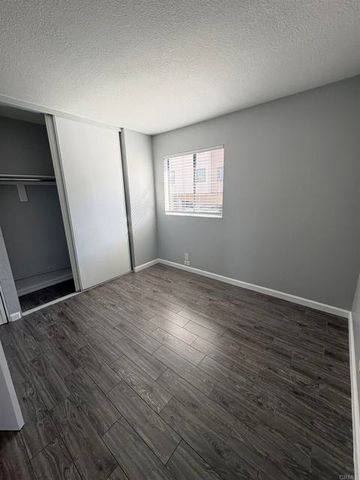 955 Postal Way 28, Vista, CA 92083