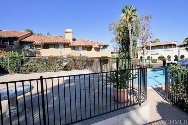 955 Postal Way 28, Vista, CA 92083