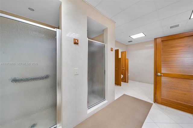 4280 Galt Ocean Dr 2K, Fort Lauderdale, FL 33308