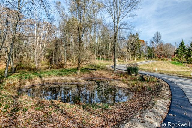 639 Crahen Avenue, Grand Rapids, MI 49525