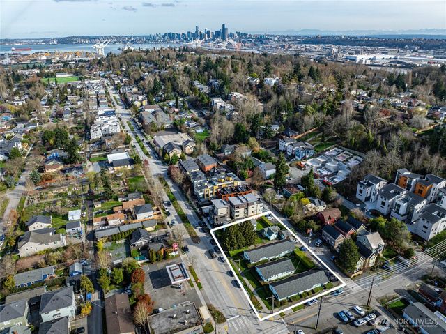 5222 -36 Delridge Way SW, Seattle, WA 98106