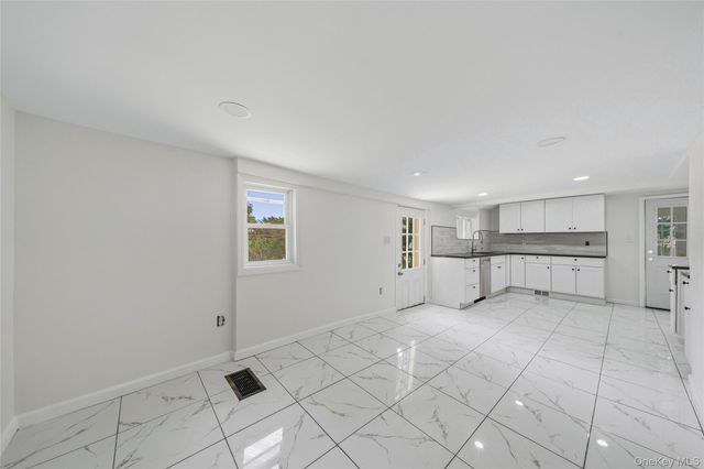 1630 Goshen Turnpike, Middletown, NY 10941