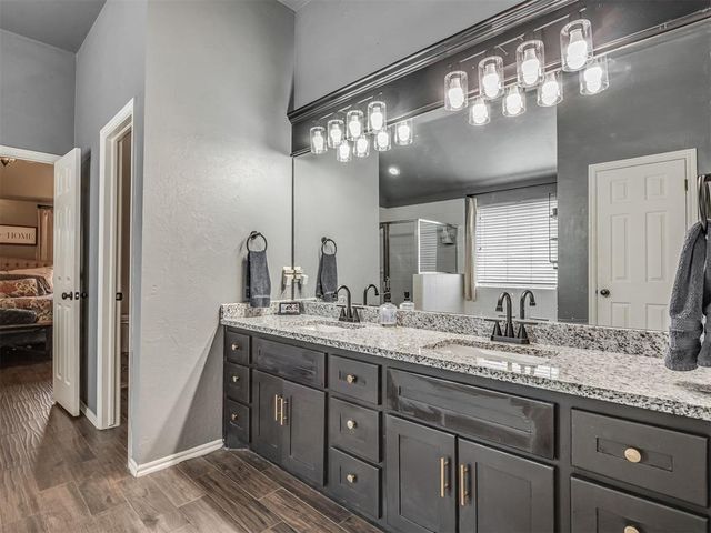 4904 NW 161st Terrace, Edmond, OK 73013