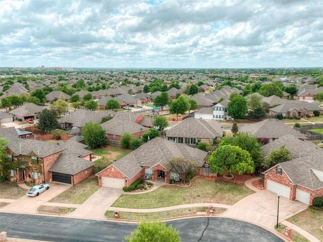 4904 NW 161st Terrace, Edmond, OK 73013