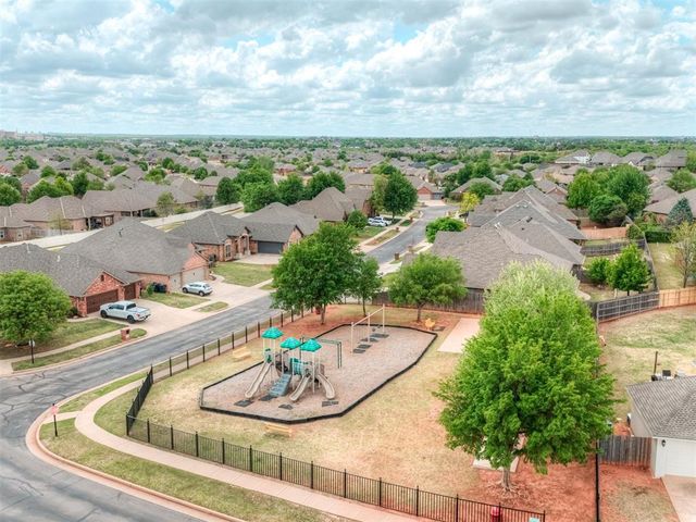 4904 NW 161st Terrace, Edmond, OK 73013