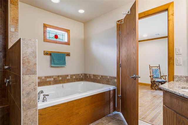 1023 W Brooke Hollow Court, Stillwater, OK 74075