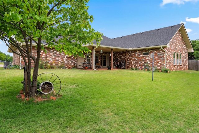 1023 W Brooke Hollow Court, Stillwater, OK 74075