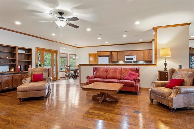 1023 W Brooke Hollow Court, Stillwater, OK 74075