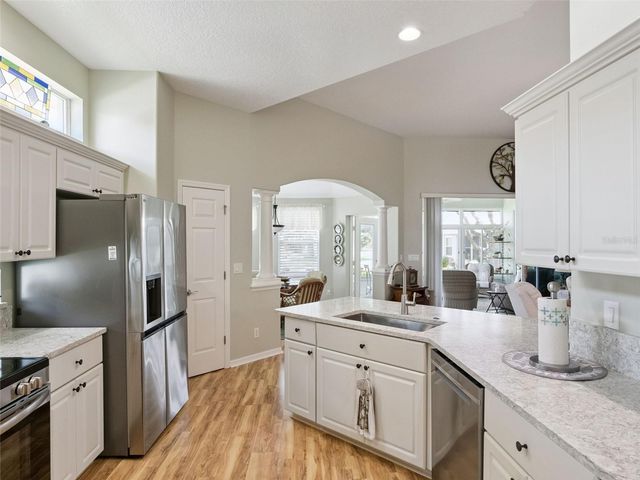 5524 SQUIRES DRIVE, Leesburg, FL 34748