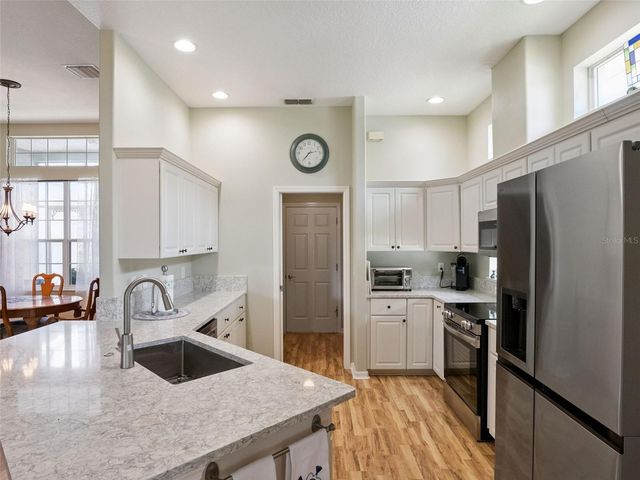 5524 SQUIRES DRIVE, Leesburg, FL 34748