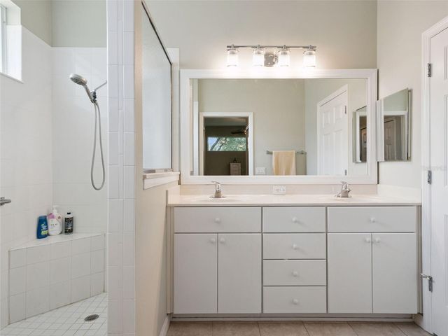 5524 SQUIRES DRIVE, Leesburg, FL 34748