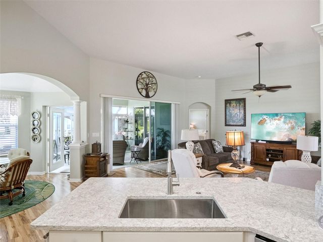5524 SQUIRES DRIVE, Leesburg, FL 34748