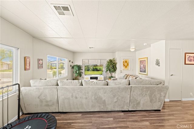 2964 Silver Oak Way, Hemet, CA 92545
