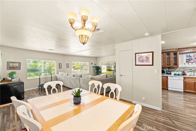 2964 Silver Oak Way, Hemet, CA 92545