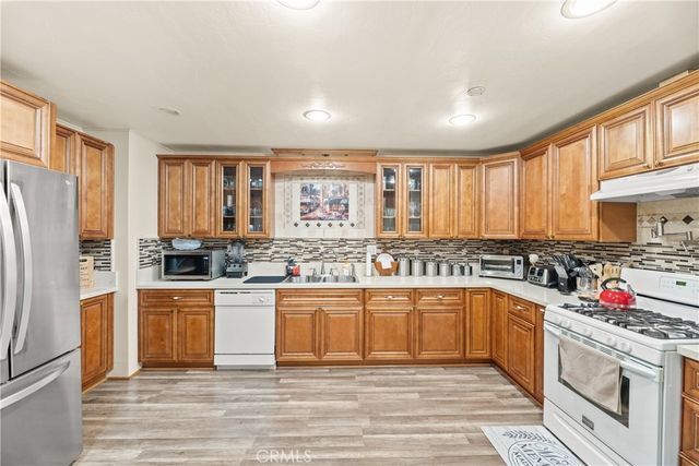 2964 Silver Oak Way, Hemet, CA 92545