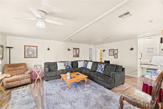 2964 Silver Oak Way, Hemet, CA 92545