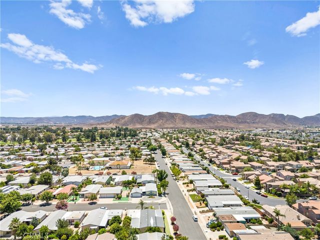 2964 Silver Oak Way, Hemet, CA 92545