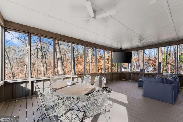 3655 Lodgehaven Circle, Gainesville, GA 30506